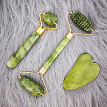 Load image into Gallery viewer, Jade Roller + Gua Shua Set
